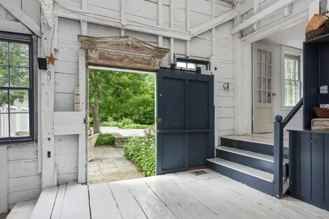 199 Middle Road Falmouth ME 04105
