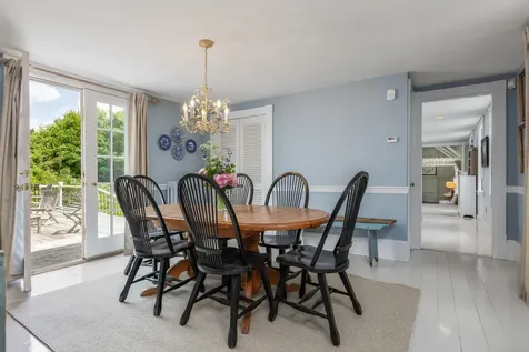 199 Middle Road Falmouth ME 04105