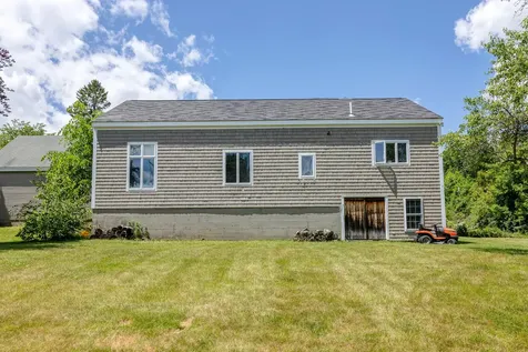 199 Middle Road Falmouth ME 04105