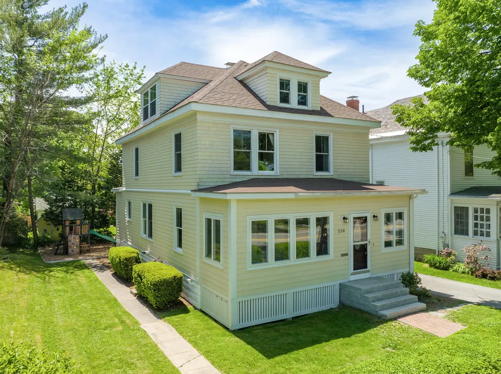 538 Brighton Avenue Portland ME 04102