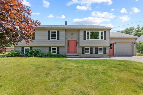 4 Jonathan Street Brunswick ME 04011