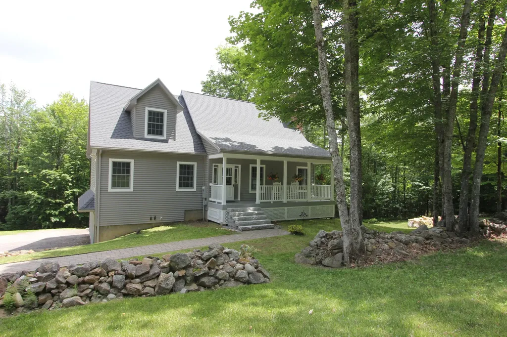 112 Pease Hill Road Monmouth ME 04259