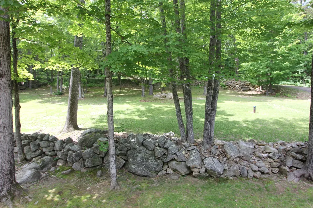 112 Pease Hill Road Monmouth ME 04259