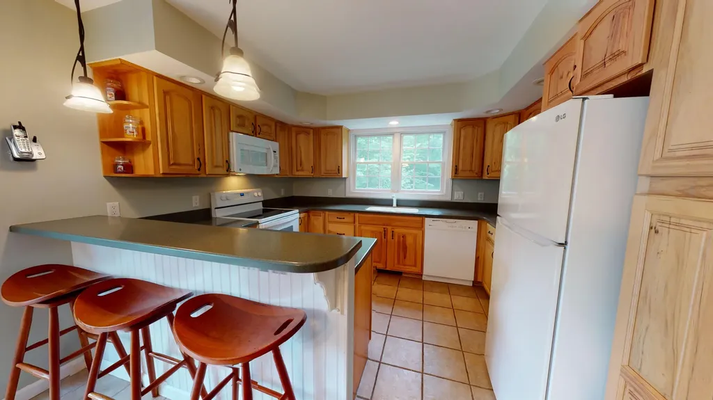 112 Pease Hill Road Monmouth ME 04259