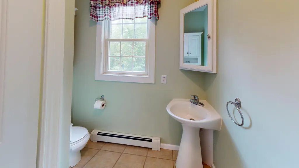 112 Pease Hill Road Monmouth ME 04259