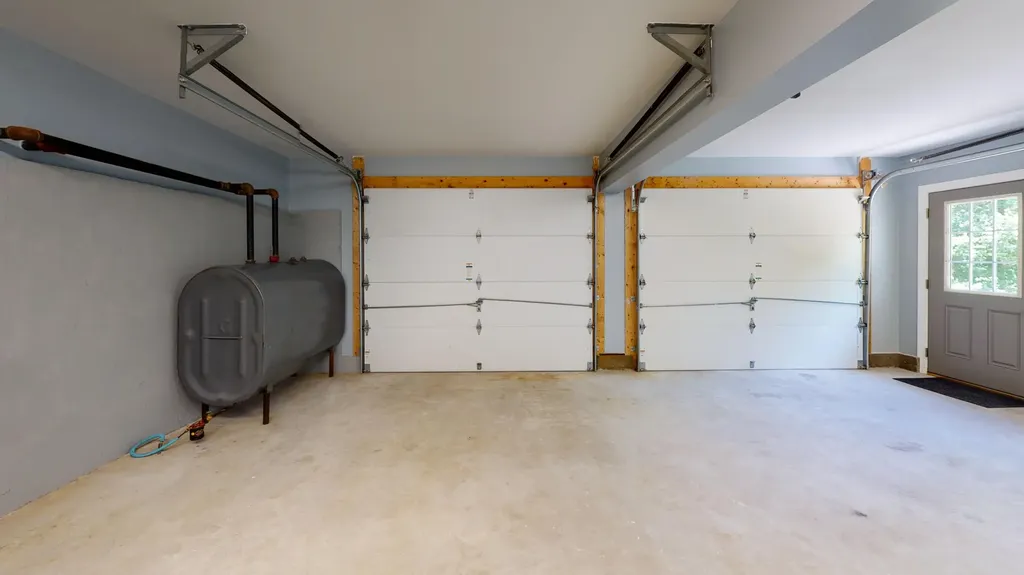 112 Pease Hill Road Monmouth ME 04259