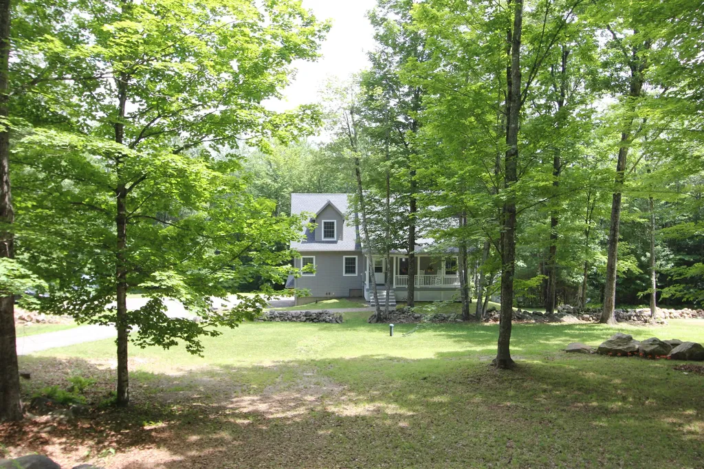 112 Pease Hill Road Monmouth ME 04259