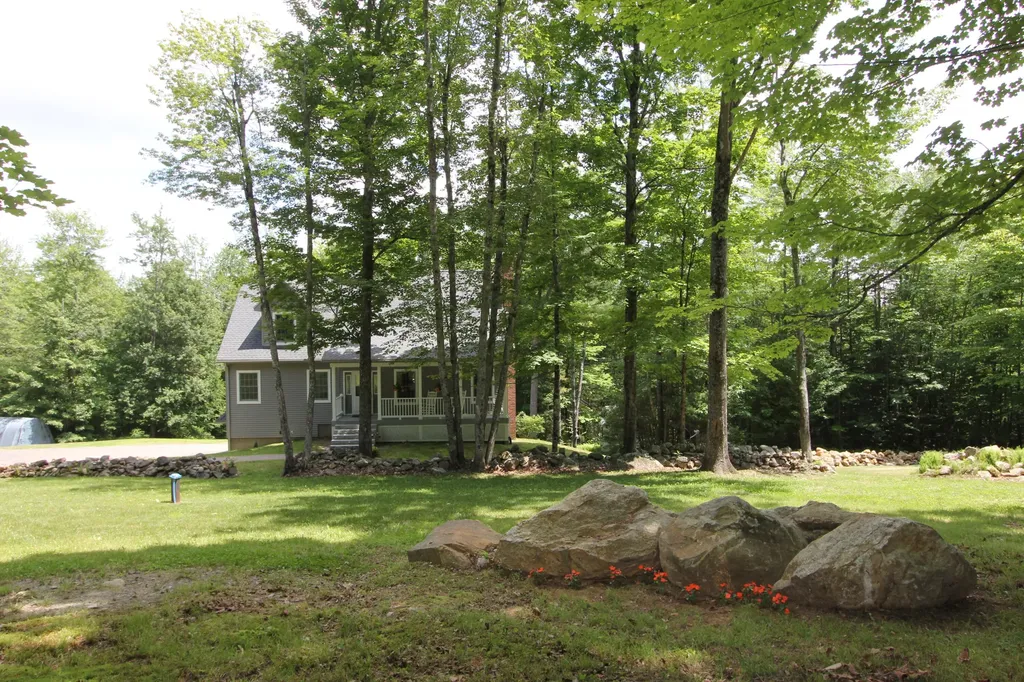 112 Pease Hill Road Monmouth ME 04259