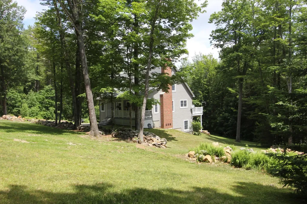 112 Pease Hill Road Monmouth ME 04259
