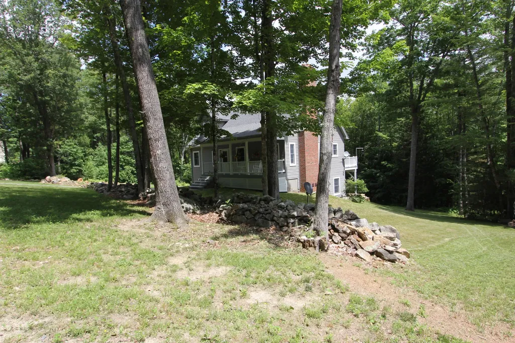 112 Pease Hill Road Monmouth ME 04259