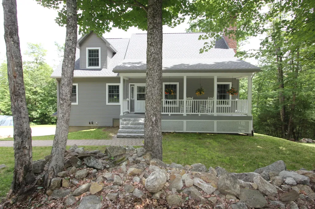 112 Pease Hill Road Monmouth ME 04259