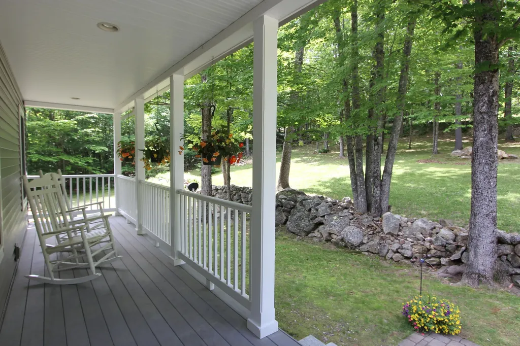 112 Pease Hill Road Monmouth ME 04259