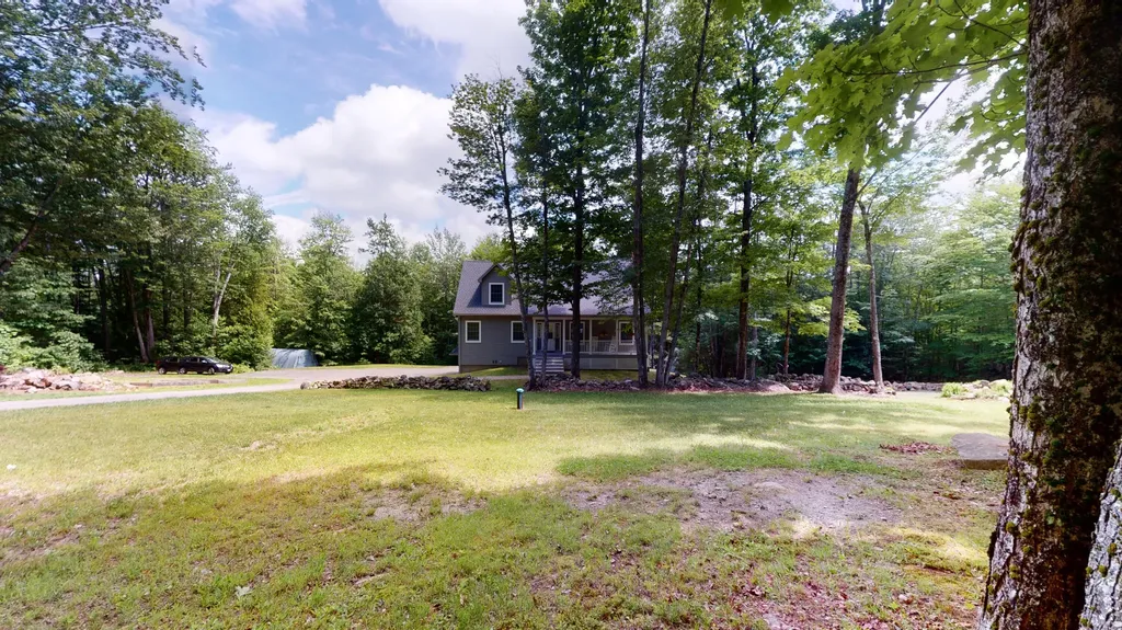 112 Pease Hill Road Monmouth ME 04259