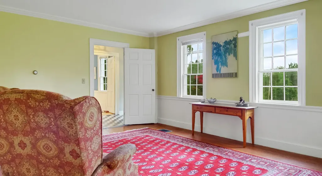 245 River Road Topsham ME 04086