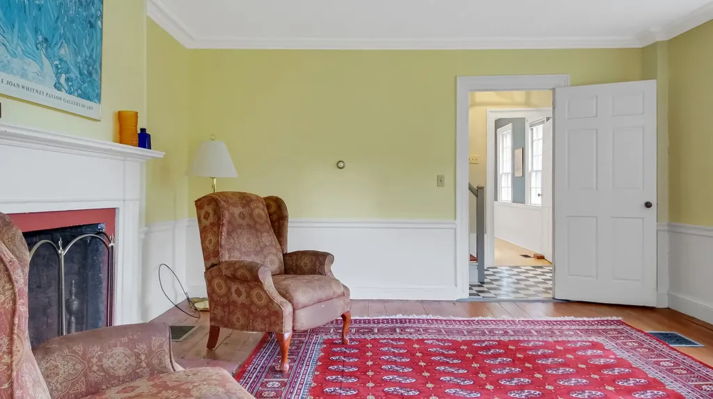 245 River Road Topsham ME 04086