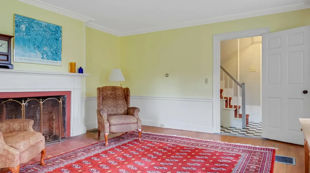 245 River Road Topsham ME 04086