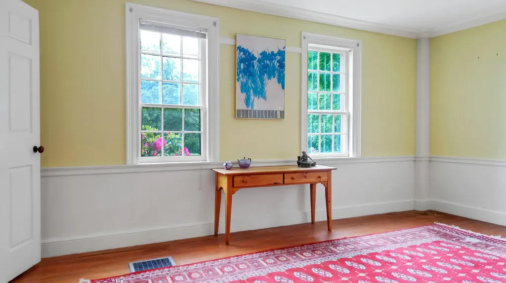 245 River Road Topsham ME 04086
