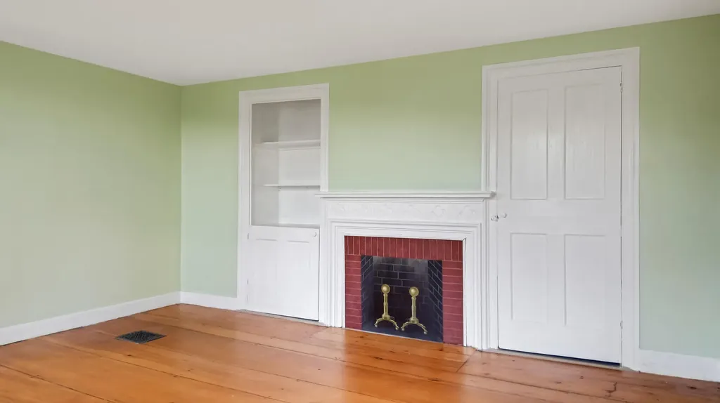 245 River Road Topsham ME 04086