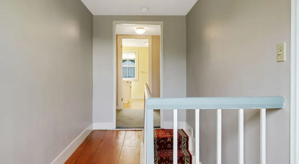 245 River Road Topsham ME 04086