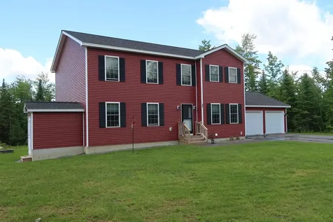 25 Angel Circle Sidney ME 04330