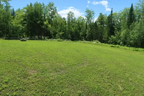 25 Angel Circle Sidney ME 04330