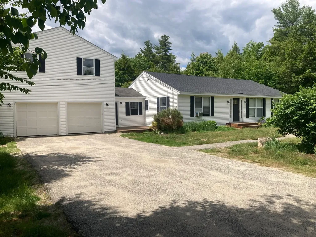 21 Buds Lane Gray ME 04039