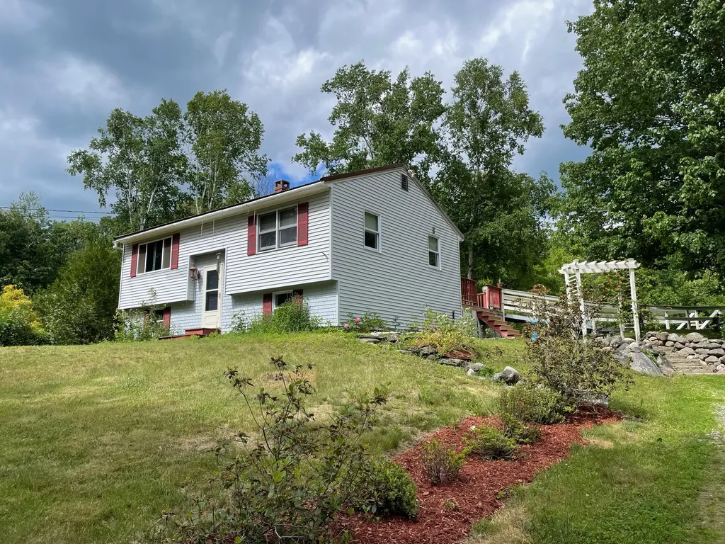 107 Rabbit Farm Road Warren ME 04864
