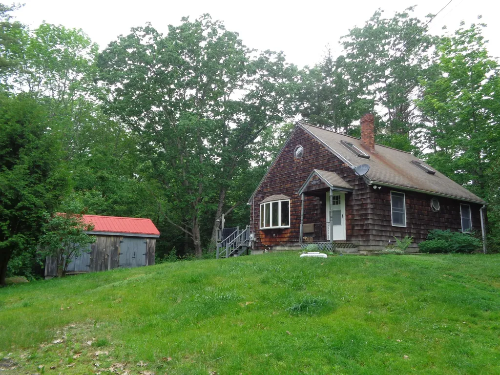 192 Lowelltown Road Wiscasset ME 04578