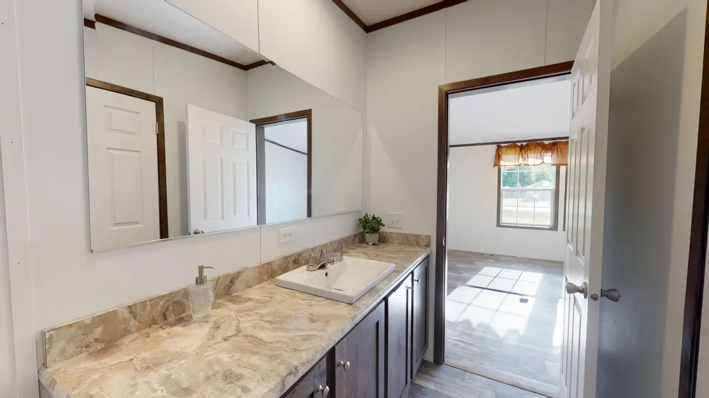 231 Middle Road Sabattus ME 04280