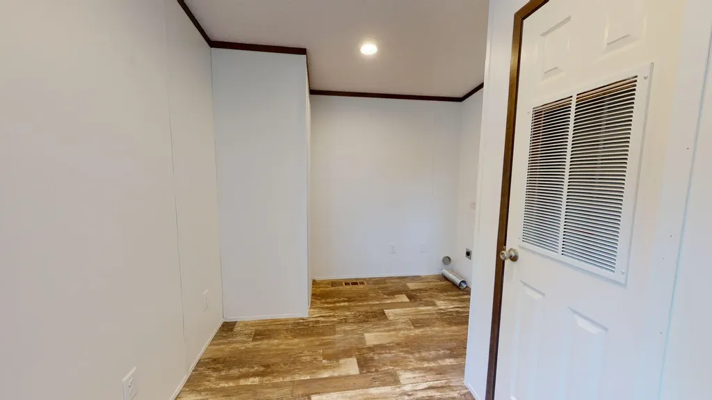 231 Middle Road Sabattus ME 04280