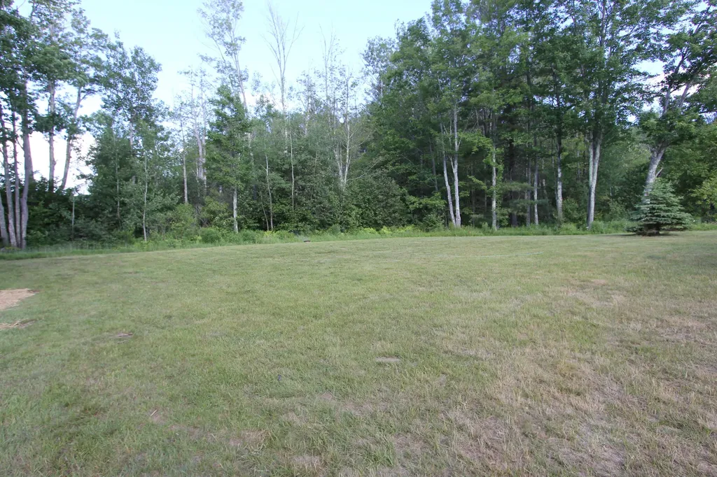 231 Middle Road Sabattus ME 04280