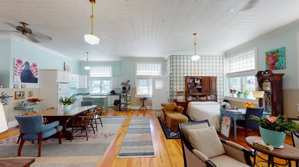 21 Water Street Lubec ME 04652