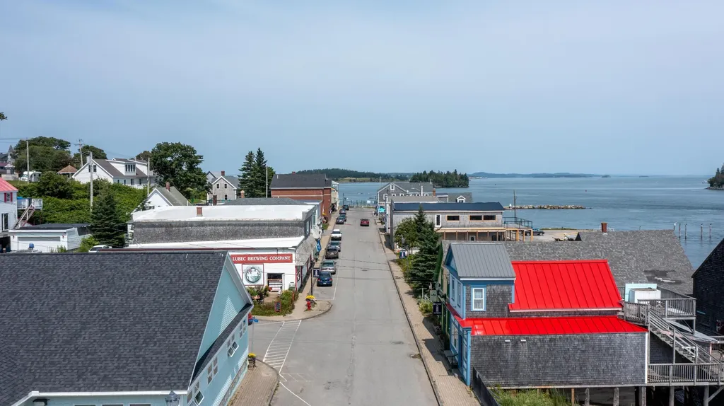 21 Water Street Lubec ME 04652