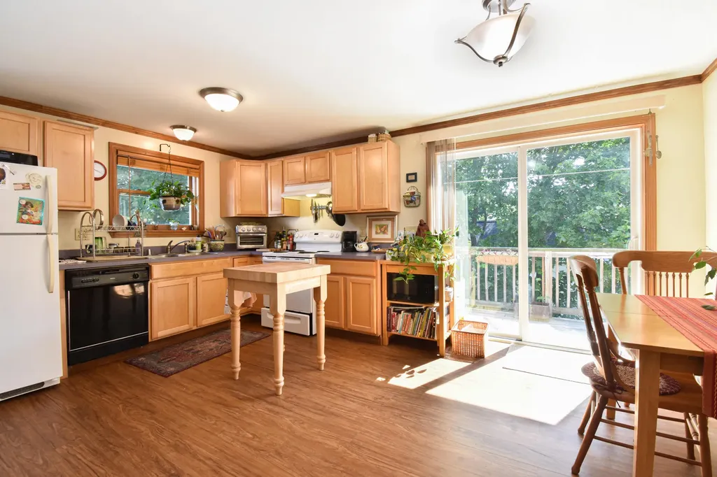 667-669 Middle Street Bath ME 04530