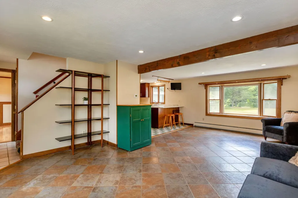 56 Ivanhoe Drive Topsham ME 04086