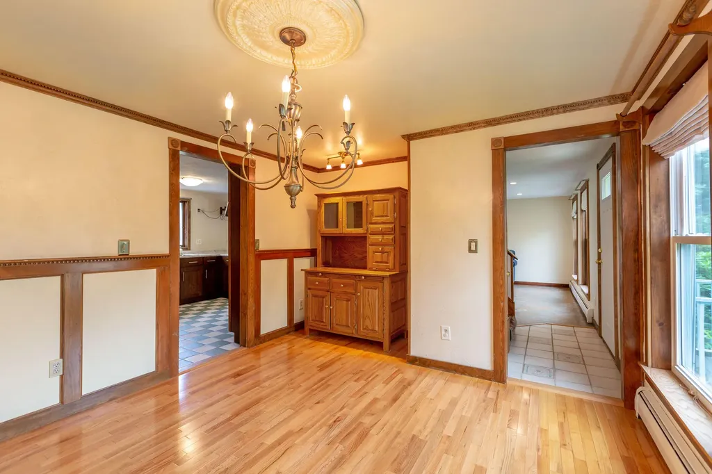 56 Ivanhoe Drive Topsham ME 04086