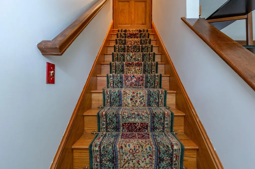 56 Ivanhoe Drive Topsham ME 04086
