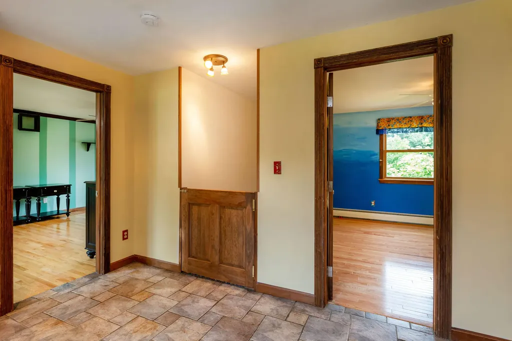 56 Ivanhoe Drive Topsham ME 04086