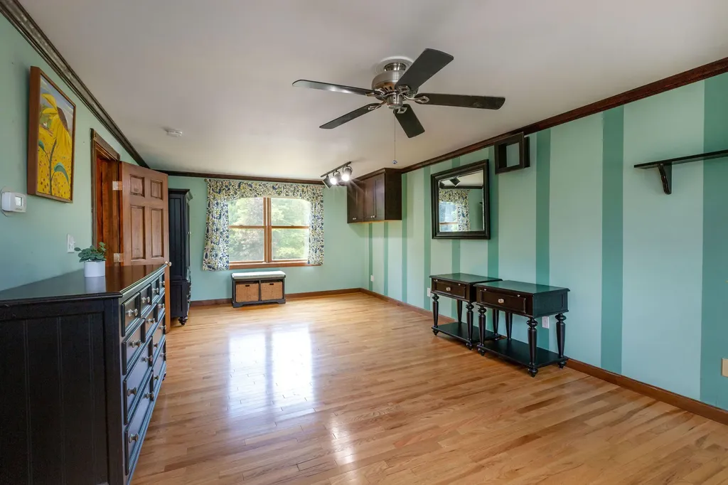 56 Ivanhoe Drive Topsham ME 04086