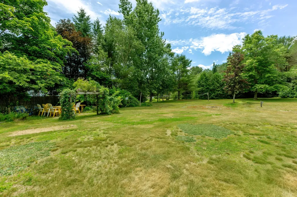 56 Ivanhoe Drive Topsham ME 04086