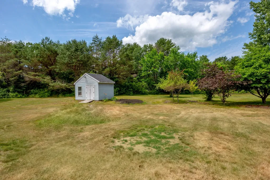 56 Ivanhoe Drive Topsham ME 04086