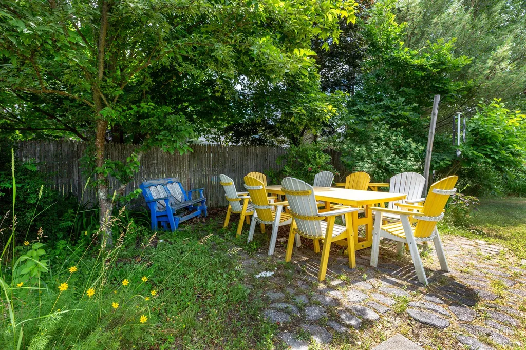 56 Ivanhoe Drive Topsham ME 04086