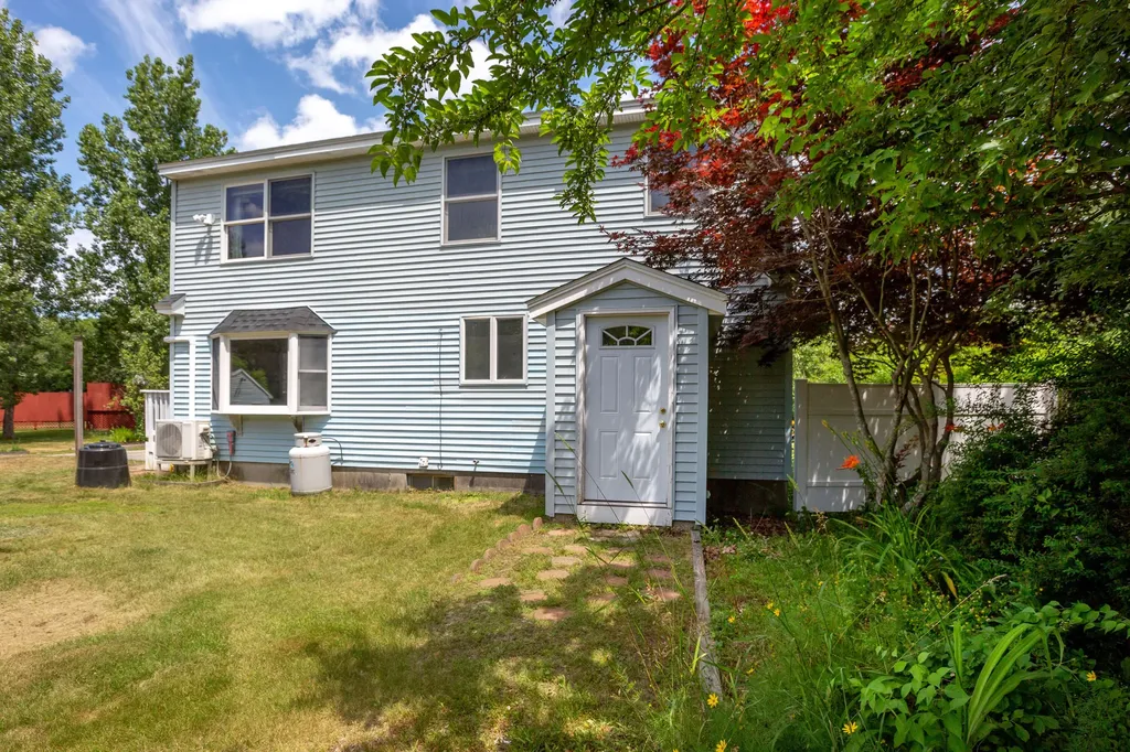 56 Ivanhoe Drive Topsham ME 04086