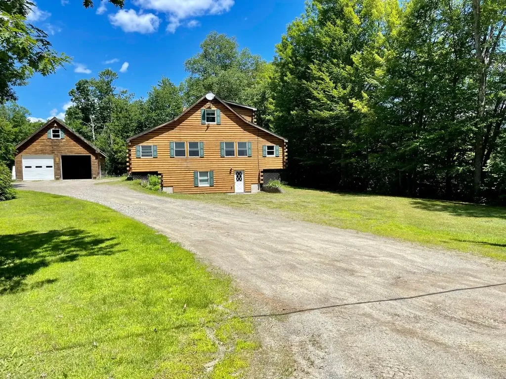 601 Borough Road Chesterville ME 04938