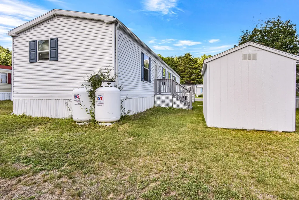 34 Fairview Drive Lisbon ME 04250