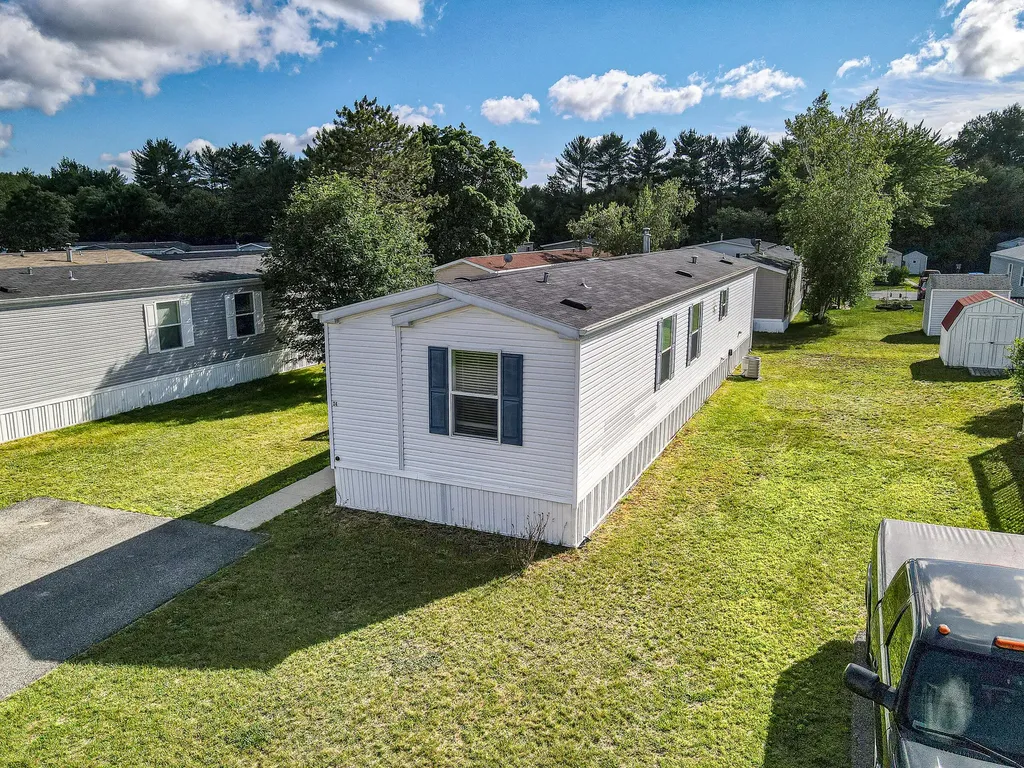 34 Fairview Drive Lisbon ME 04250