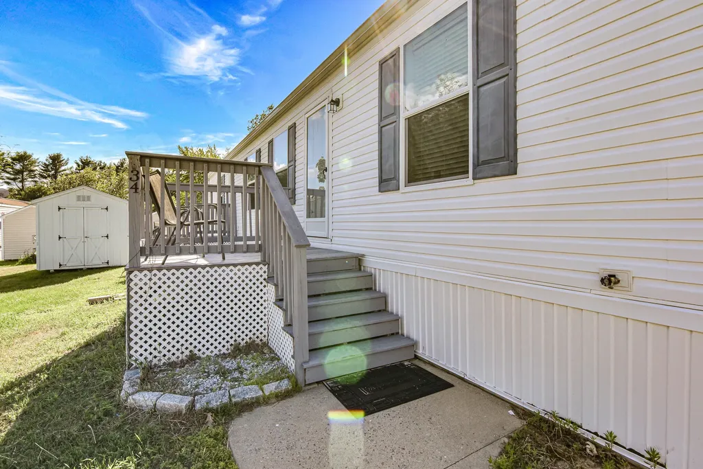 34 Fairview Drive Lisbon ME 04250
