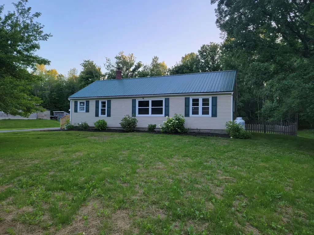 266 Main Street Vassalboro ME 04989