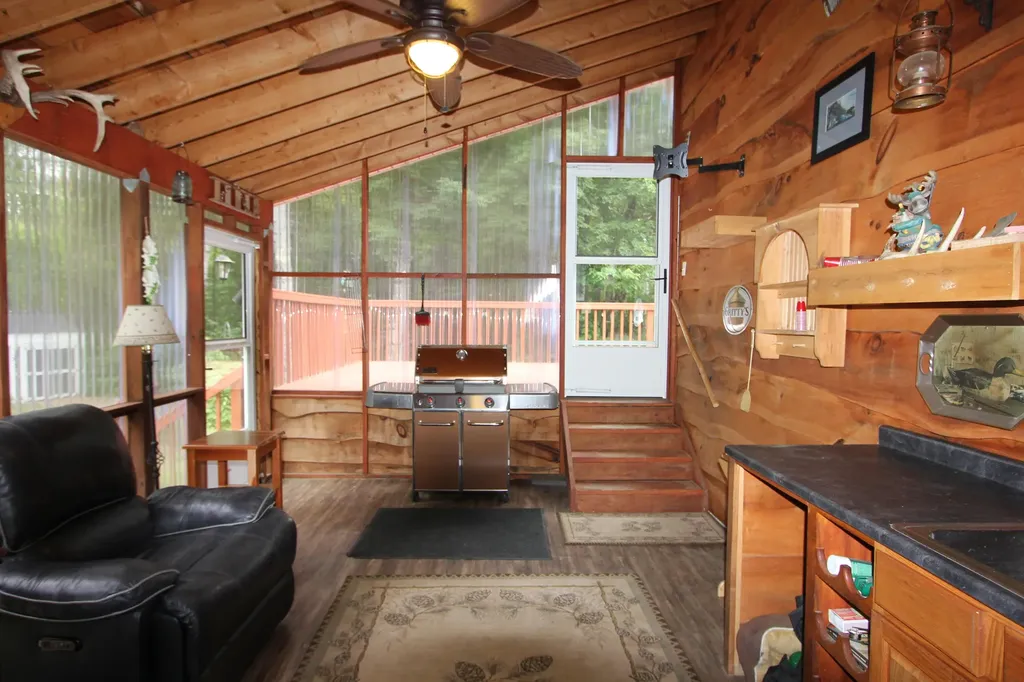 25 Woodland Lane Litchfield ME 04350