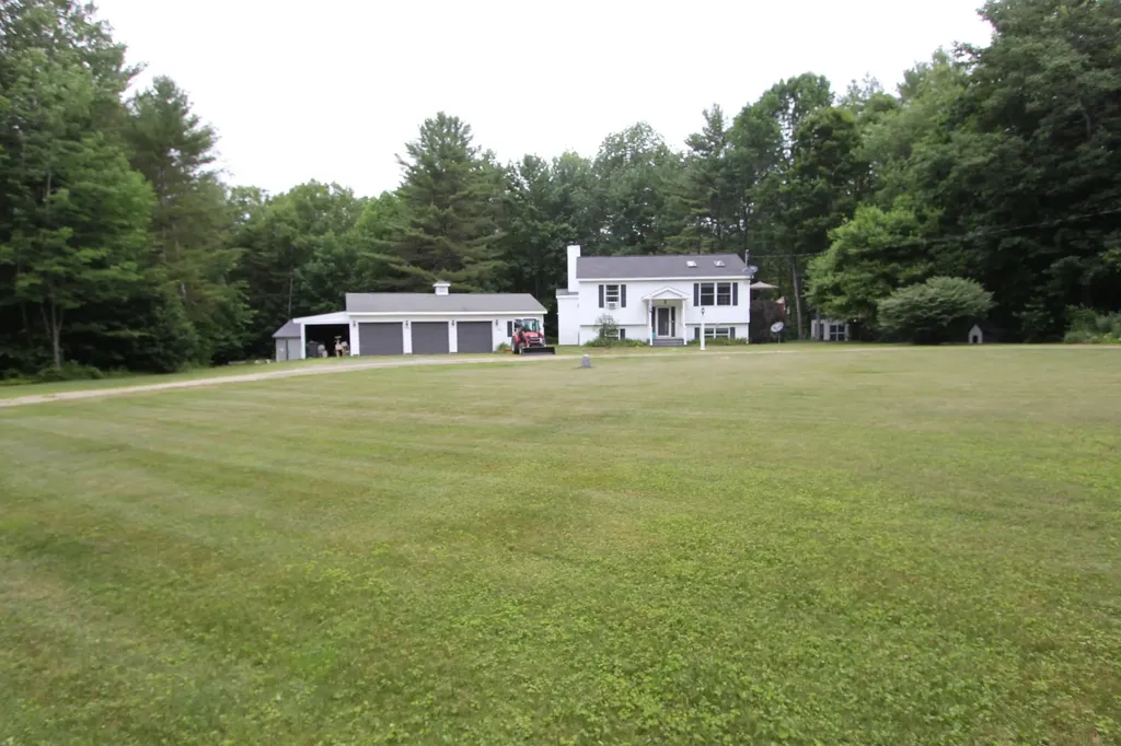 25 Woodland Lane Litchfield ME 04350